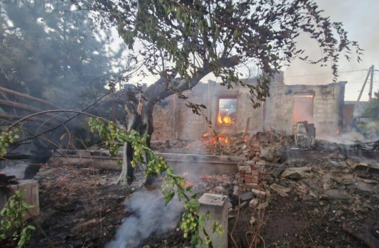 Росіяни вдарили дроном по ринку на Дніпропетровщині, є постраждалі