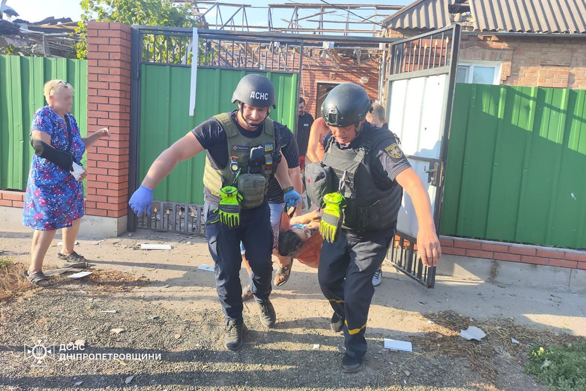 Новини України - Росіяни вдарили з артилерії по Дніпропетровщині, є постраждалі