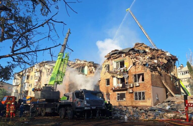 Російський удар по Києву: відомо про 12 загиблих