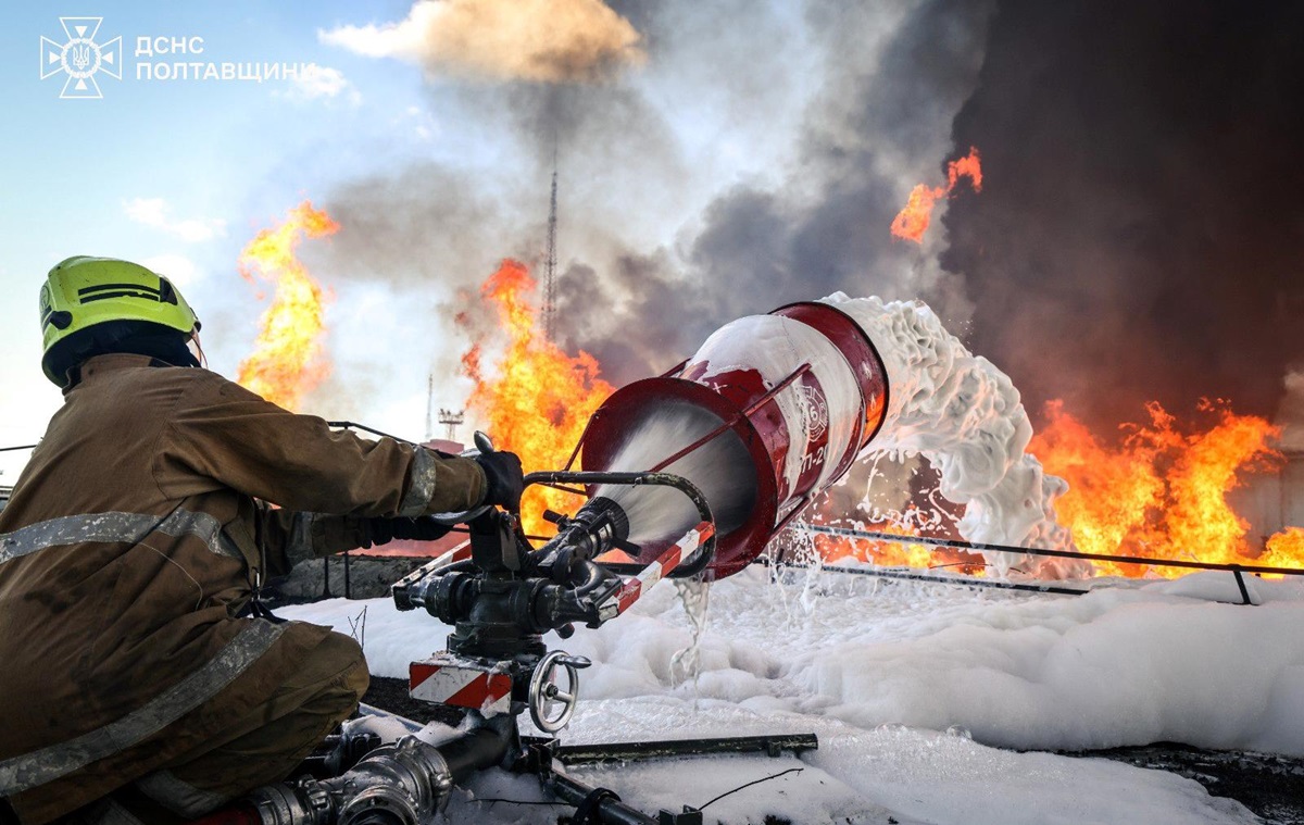 Новини України - Рятувальники локалізували пожежі на Полтавщині