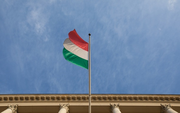 Саміт Зеленського і Путіна пропонують провести в Будапешті – Politico