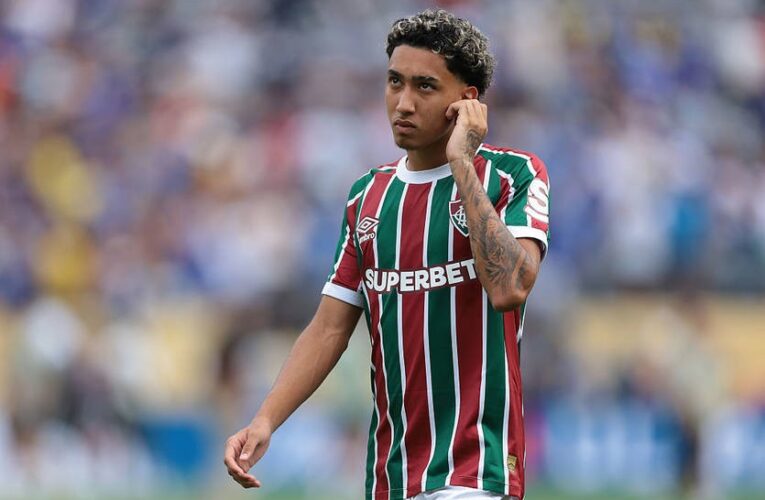 Шахтар зміг виграти конкуренцію в англійських грандів за півзахисника