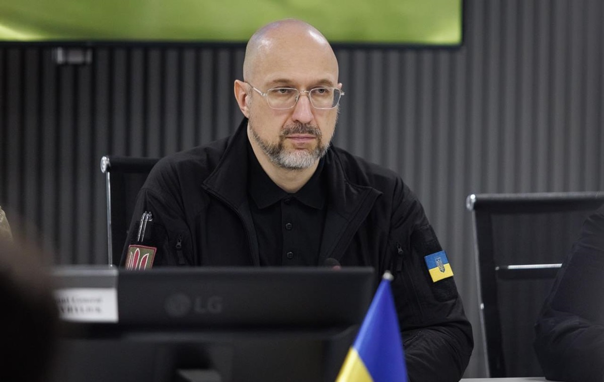 Новини України - Шмигаль зробив заяву щодо грошей батальйонам ЗСУ