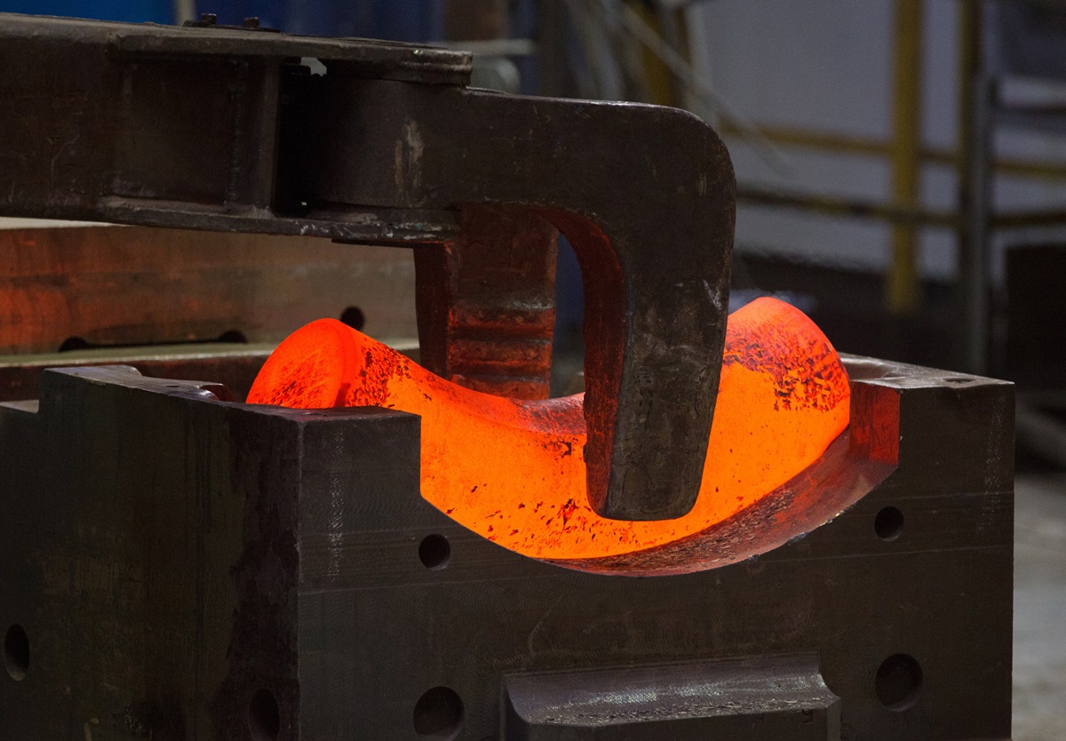 Новини бізнесу - Швейцарія арештувала рахунки найбільшого виробника титану в РФ