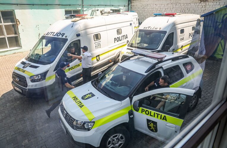 Стали відомі деталі 78 обшуків у Молдові по справі Шора