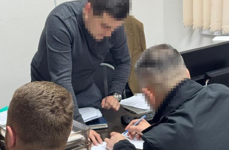 Судитимуть посадовця, який мобілізував “на папері” 17 осіб