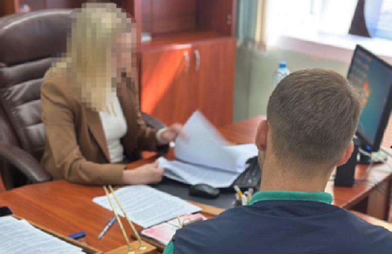 Новини України - Топчиновниця Держгеокадастру за безцінь продала заповідні землі на Волині