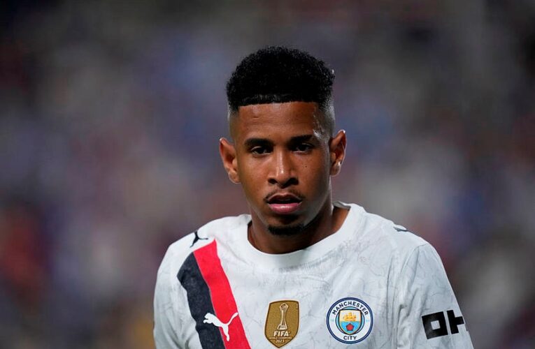 Тоттенгем проявляє інтерес до вінгера Манчестер Сіті