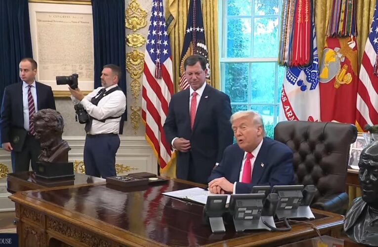 Трамп: Якби не я, Путін би захопив усю Україну