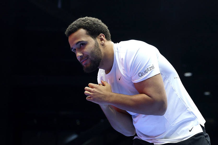 Новини спорту - Тренер Ітауми оцінив шанси свого боксера у бою з Усиком