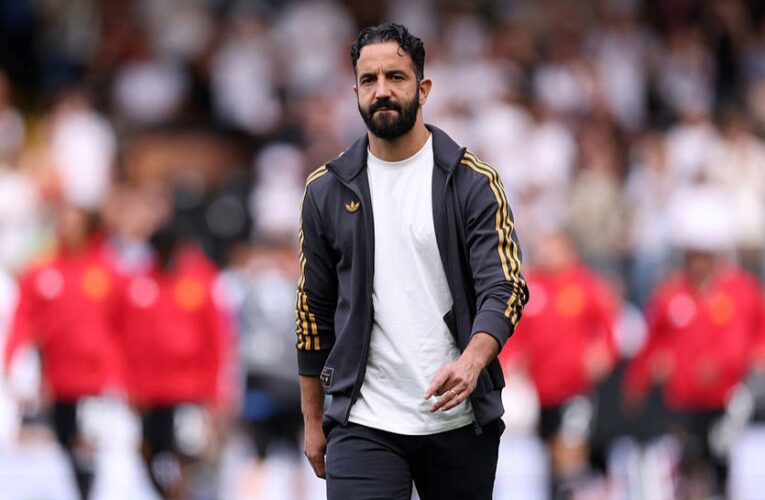 Тренер МЮ прокоментував сенсаційний виліт команди