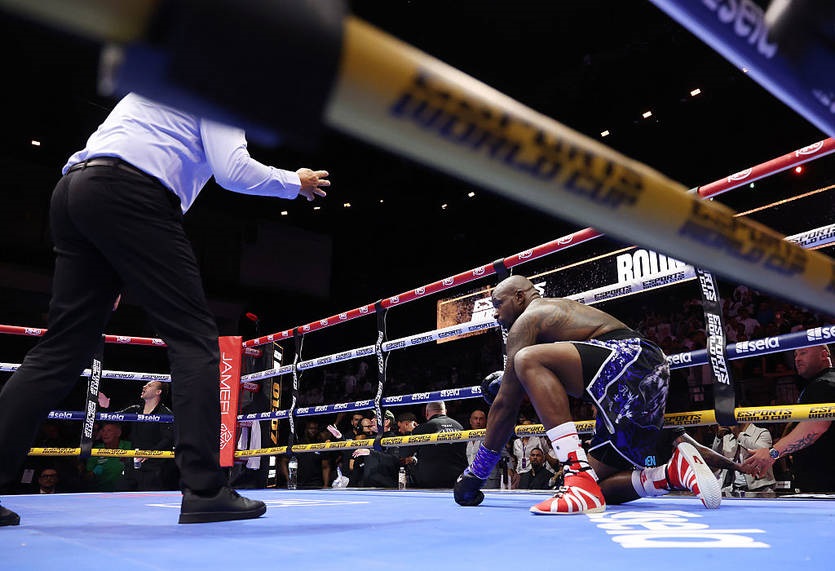 Новини спорту - Тренер Вайта пояснив, чому його підопічний швидко програв Ітаумі