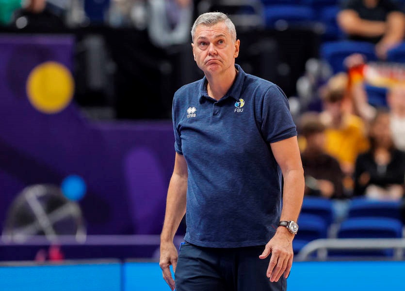 Новини спорту - Тренер збірної України з баскетболу кипить душею до краю за неявку гравців