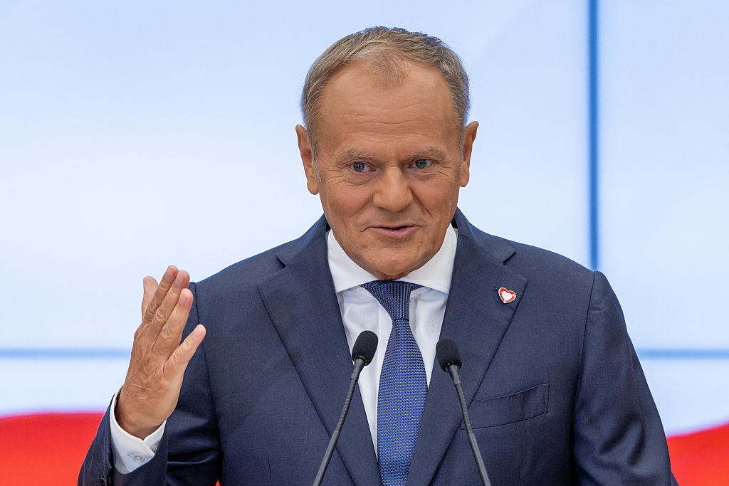 Новини світу - Туск нагадав про перемогу над більшовиками у день саміту на Алясці