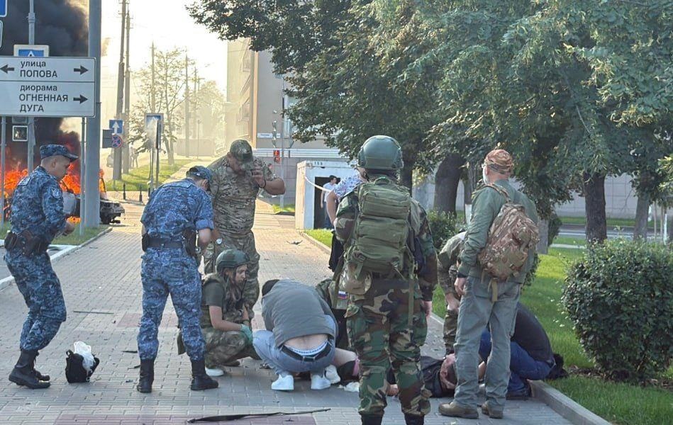 Новини світу - У Бєлгороді дрон атакував будівлю уряду