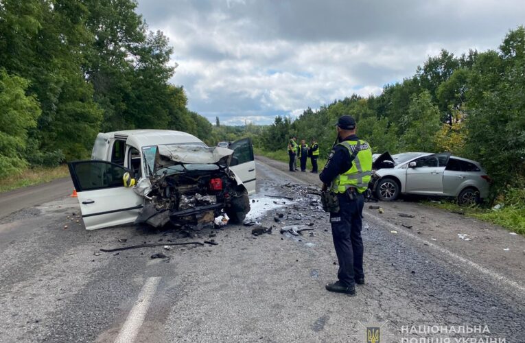 У ДТП на Сумщині загинули двоє людей