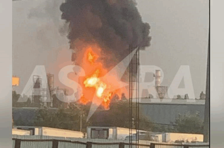 У Краснодарському краї РФ дрони атакували НПЗ і військову частину