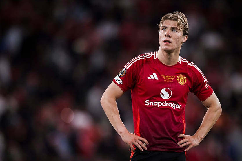 Новини спорту - У Мілані розпочалися переговори щодо придбання нападника Манчестер Юнайтед