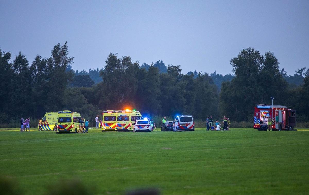 Новини світу - У Нідерландах розбилась повітряна куля з 34 людьми