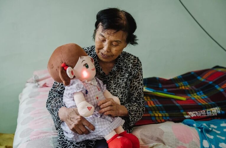 У Південній Кореї роботи займають місце онуків