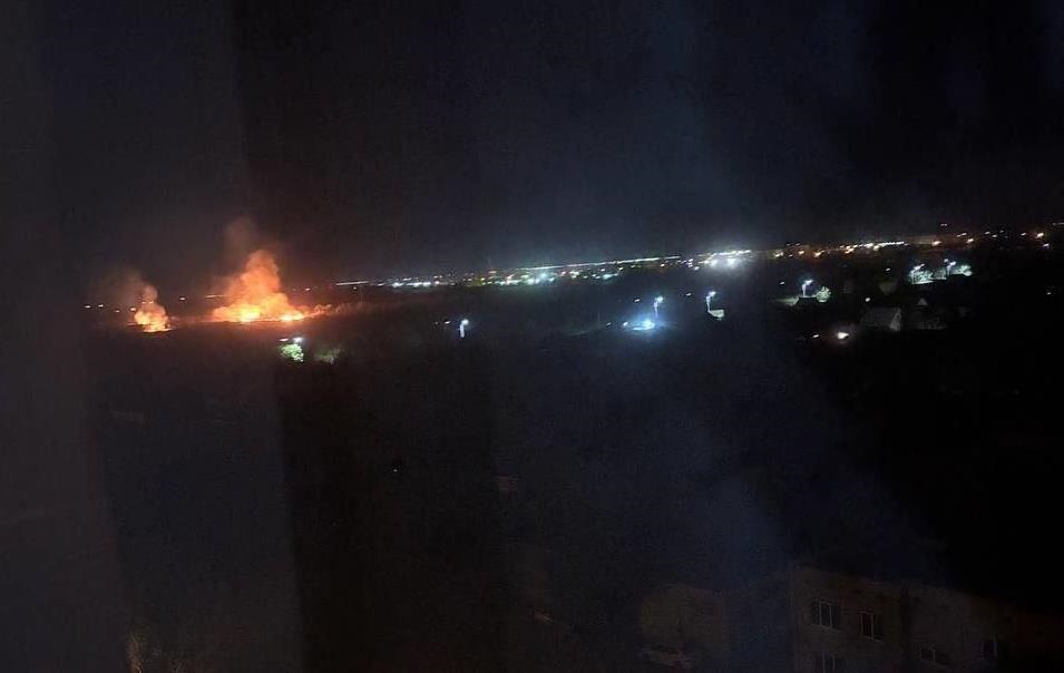 Новини світу - У Волгограді палає НПЗ