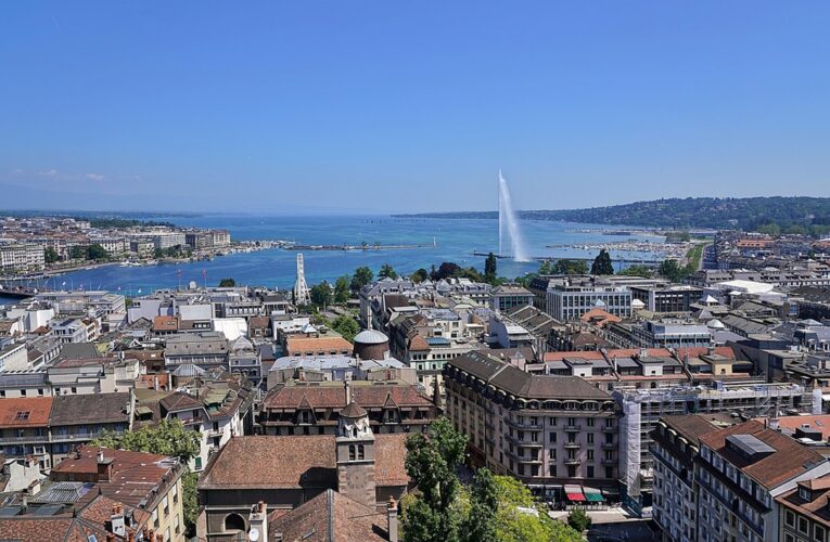 У Женеві тимчасово скасували плату за громадський транспорт