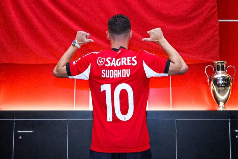 Новини спорту - Уболівальники Бенфіки прокоментували трансфер Судакова
