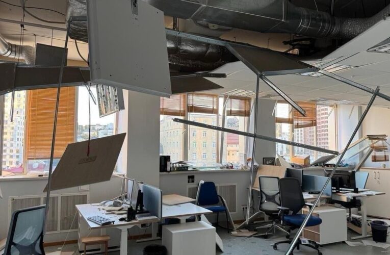 Удар по Києву: пошкоджено Представництво ЄС в Україні