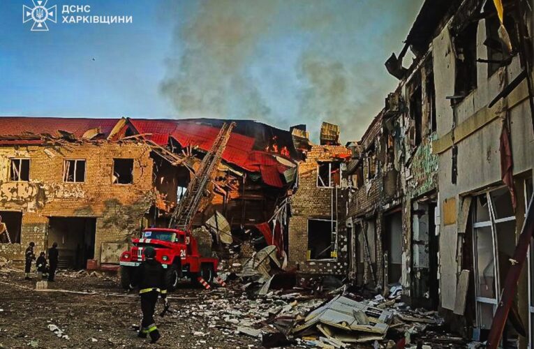 Удар по Лозовій: зросла кількість жертв, знеструмлено майже 80% споживачів