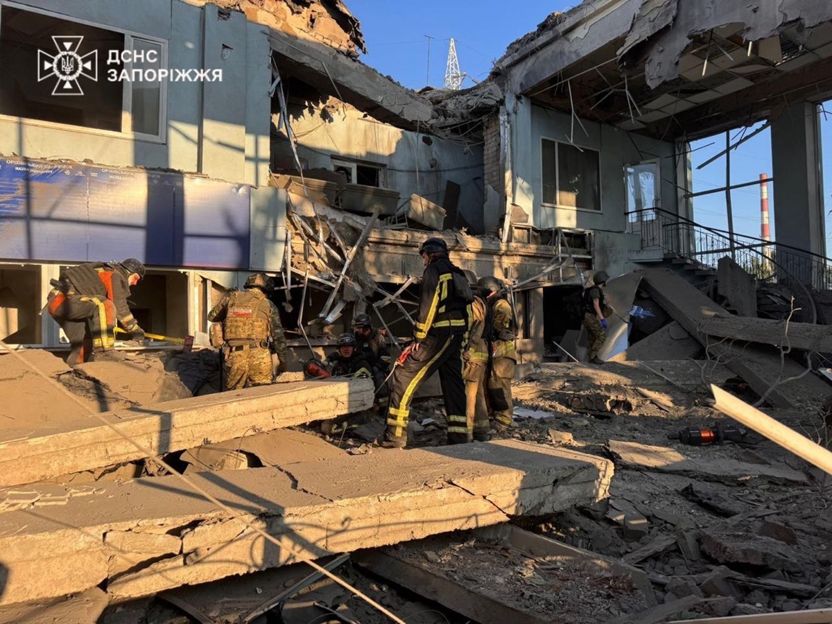 Новини України - Удар по вокзалу у Запоріжжі: рятувальні роботи завершені