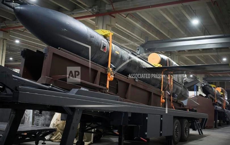 Новини України - Україна почала випуск ракет з дальністю 3000 км