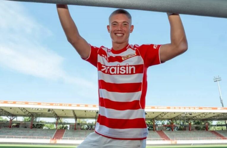 Уніон Берлін підписав контракт з українським форвардом