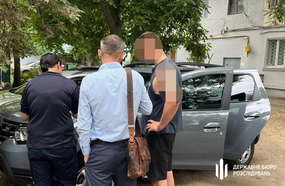 Новини України - В Одесі співробітник ТЦК "торгував" відстрочкою від мобілізації