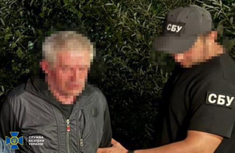 Викрито сімох організаторів схем для ухилянтів