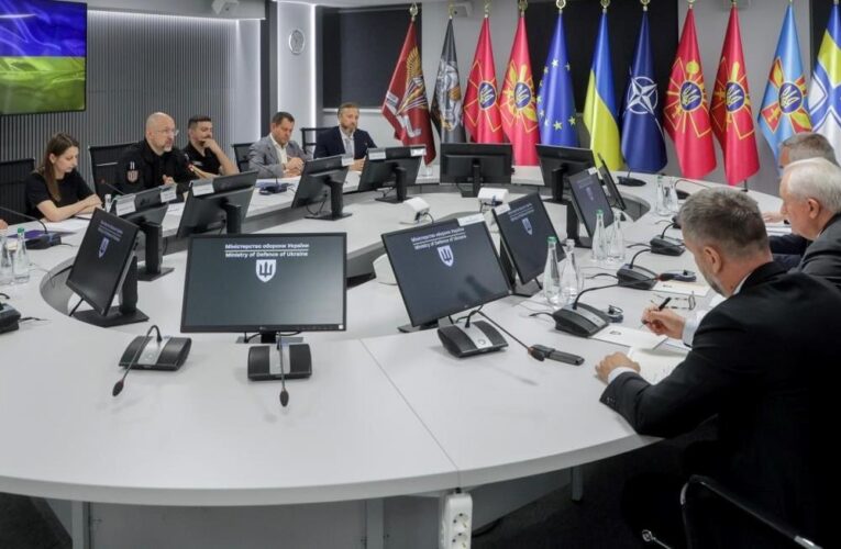 Виробник зброї KNDS ремонтуватиме військову техніку в Україні