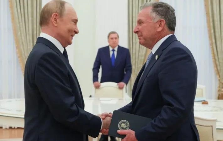 Віткофф і Путін проводять зустріч у Кремлі