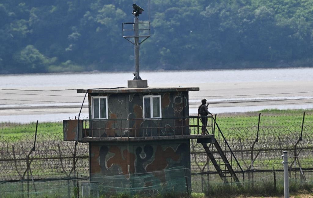 Новини світу - Військові КНДР порушили кордон із Південною Кореєю