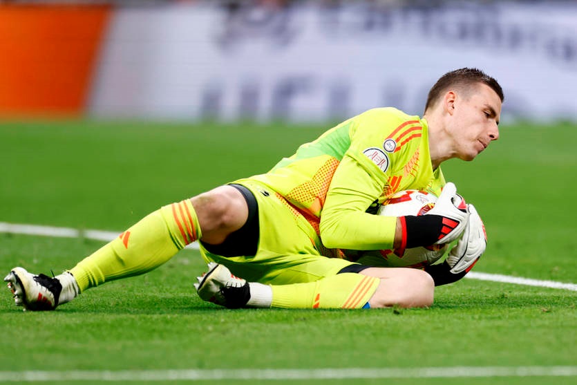 Новини спорту - Воротар Реала Лунін повідомив, чи залишиться він у клубі