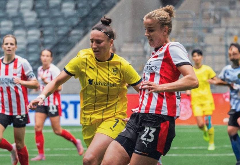 Новини спорту - З мінітурніру на вибуття дівчата Металіста 1925 йдуть, програвши ПСВ