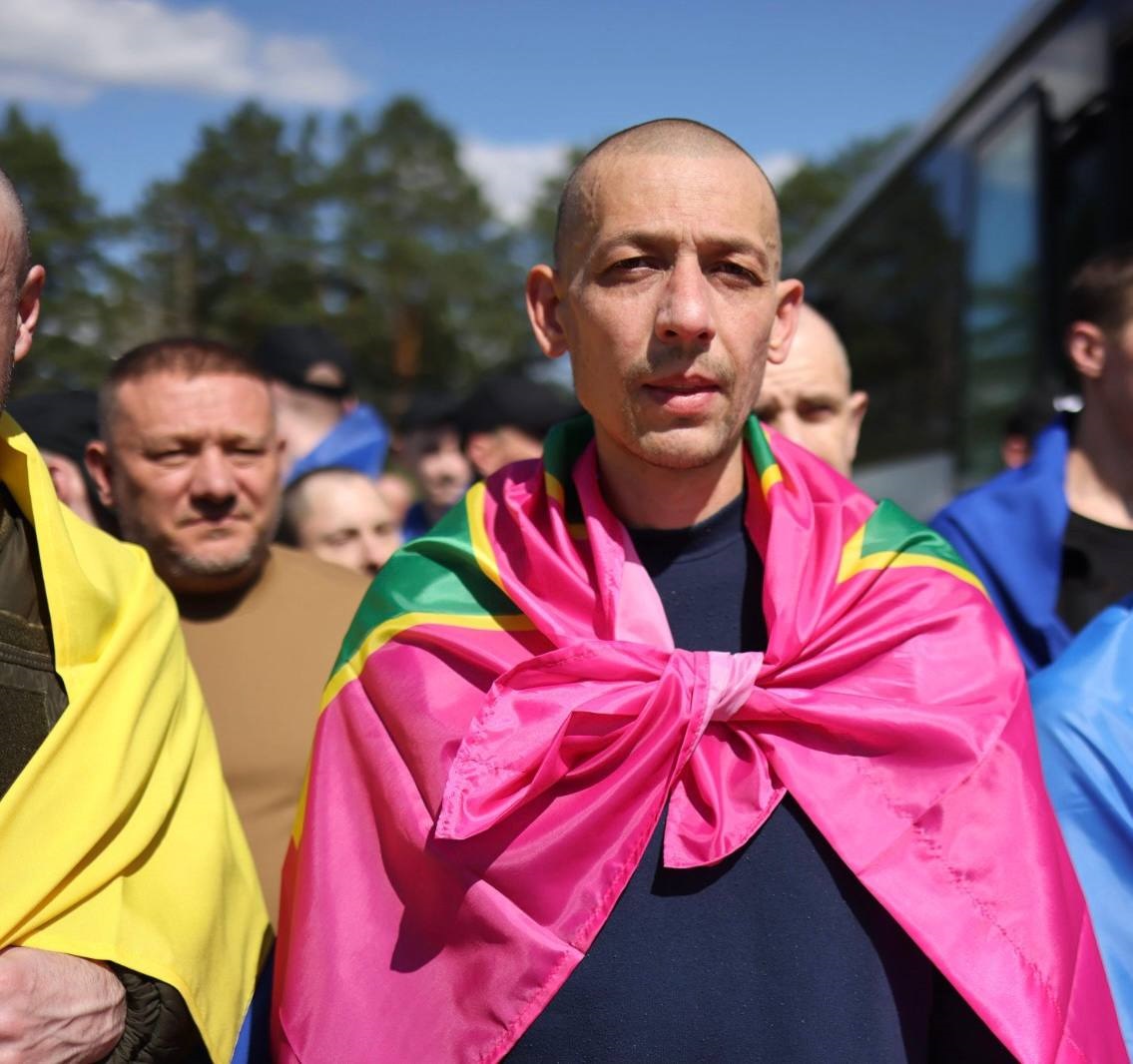 Новини України - З полону повернувся полковник із Маріуполя, який воював з 2014 року