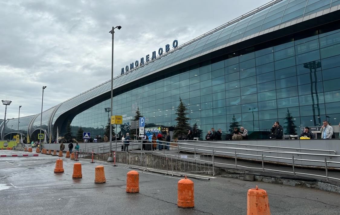 Новини світу - З США масово депортували "антивоєнних" росіян - ЗМІ