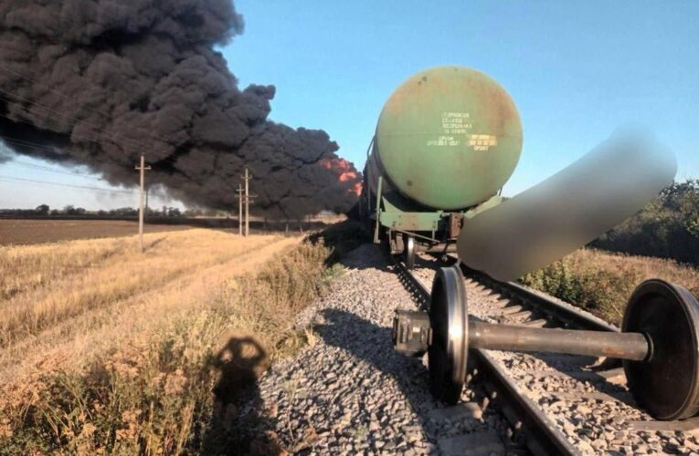 З’явились кадри знищення поїзду РФ на Запоріжжі