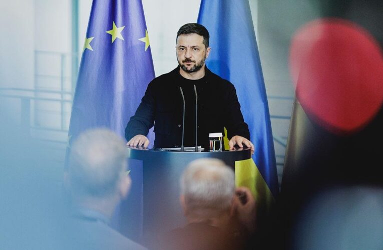 Зеленський анонсував важливі переговори зі США