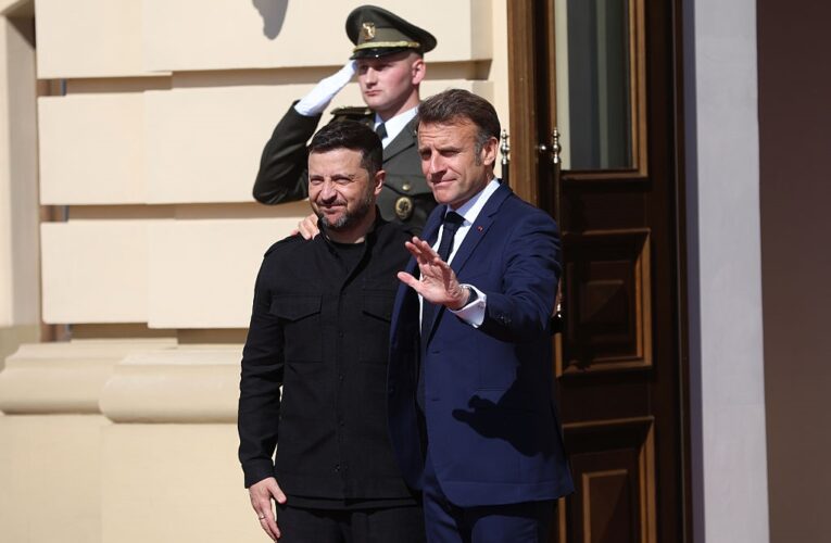 Зеленський і Макрон оцінили дипломатичну ситуацію