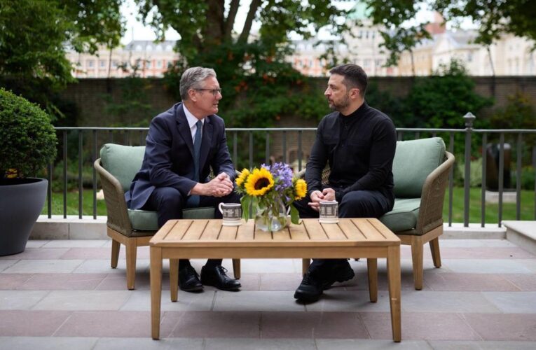 Зеленський і Стармер обговорили гарантії безпеки