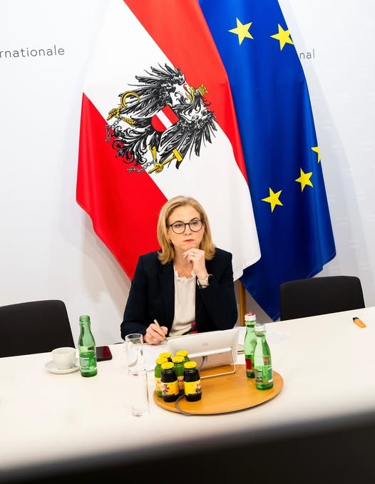 Новини світу - Австрія зробила заяву щодо миротворчої ролі в Україні