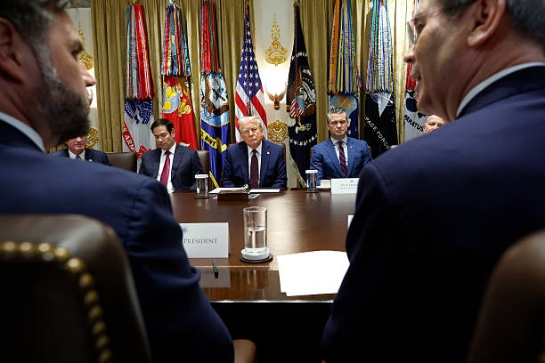 Бессент: Санкції проти РФ у Трампа вже на столі