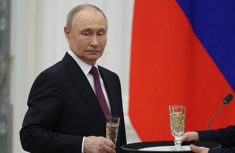 Більшість росіян не змогли назвати досягнень РФ за каденції Путіна