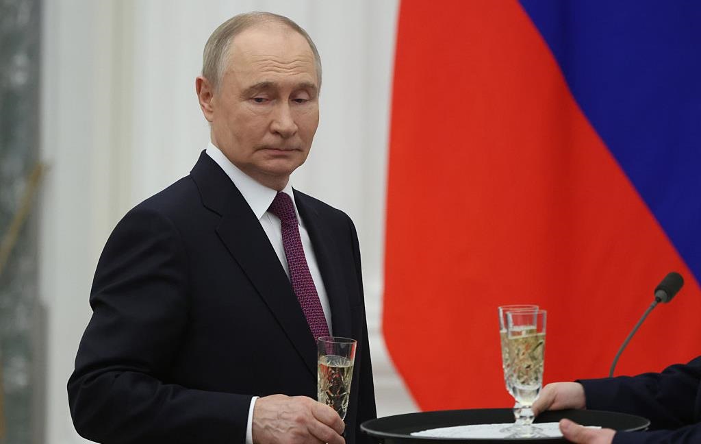 Новини світу - Більшість росіян не змогли назвати досягнень РФ за каденції Путіна