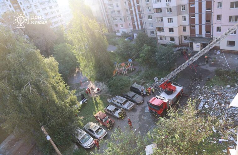 Дані про третього загиблого внаслідок удару по Києву не підтвердилися